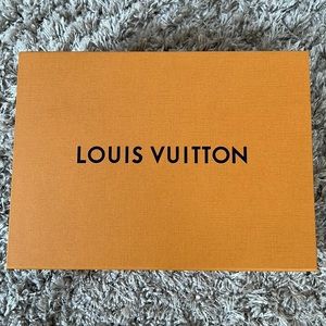 Louis Vuitton box